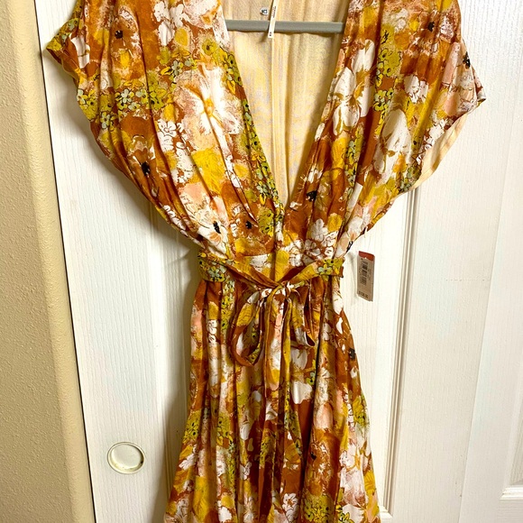 🌸 FREE PEOPLE FREDDY TIE MINI DRESS 🌸 - Picture 2 of 3